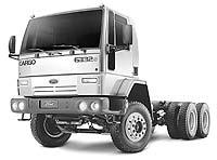 Novo Cargo 6332e 6x4 ganhou suspensão reforçada e pneus apropriados, que garantem peso bruto total de 30,5 toneladas (Divulgação) Novo Cargo 6332e 6x4 ganhou suspensão reforçada e pneus apropriados, que garantem peso bruto total de 30,5 toneladas (Divulgação)